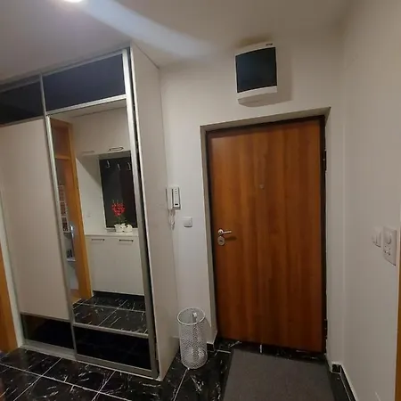 Jova's Place Apartman *